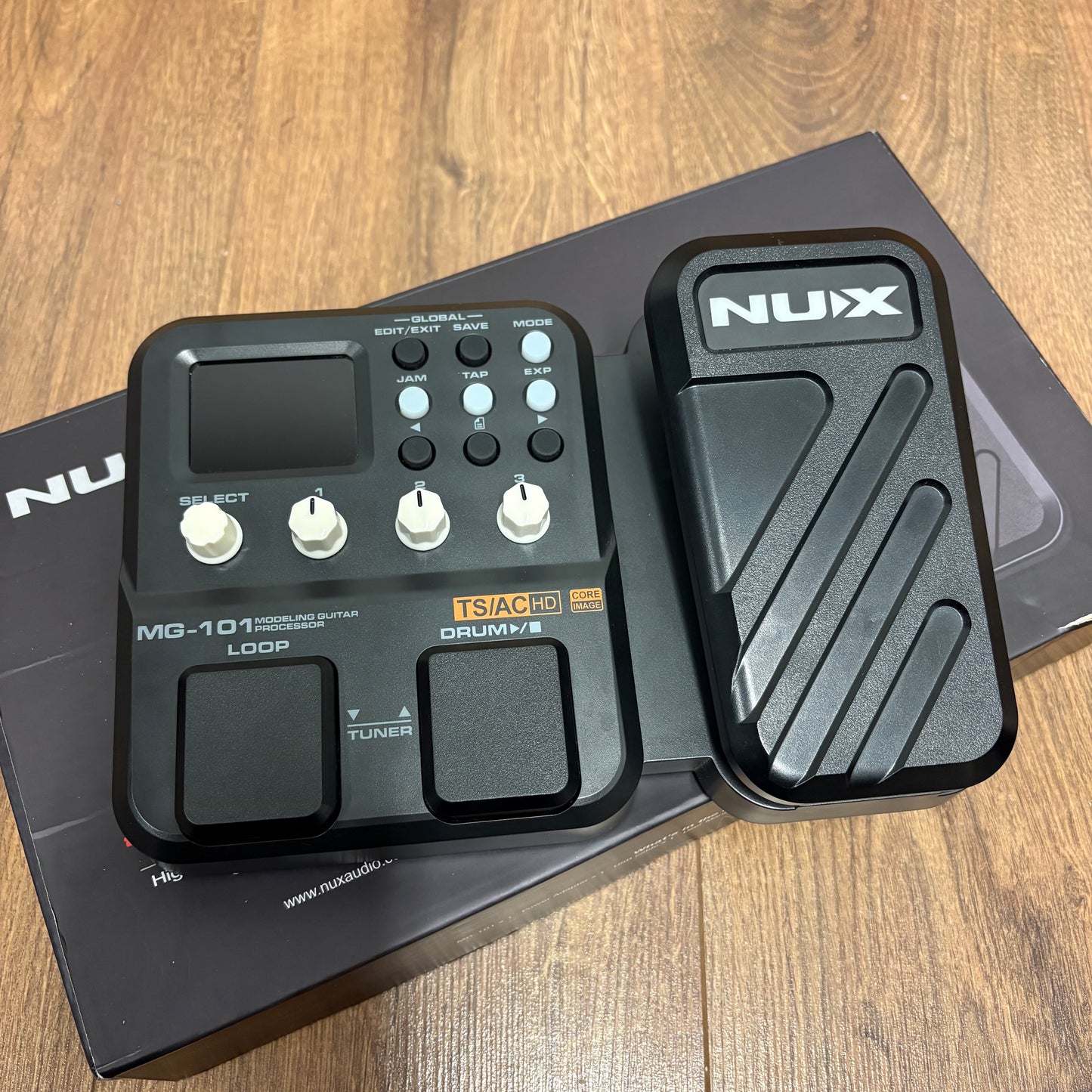 Pre-Owned NUX MG101 Multi-Effect Pedal