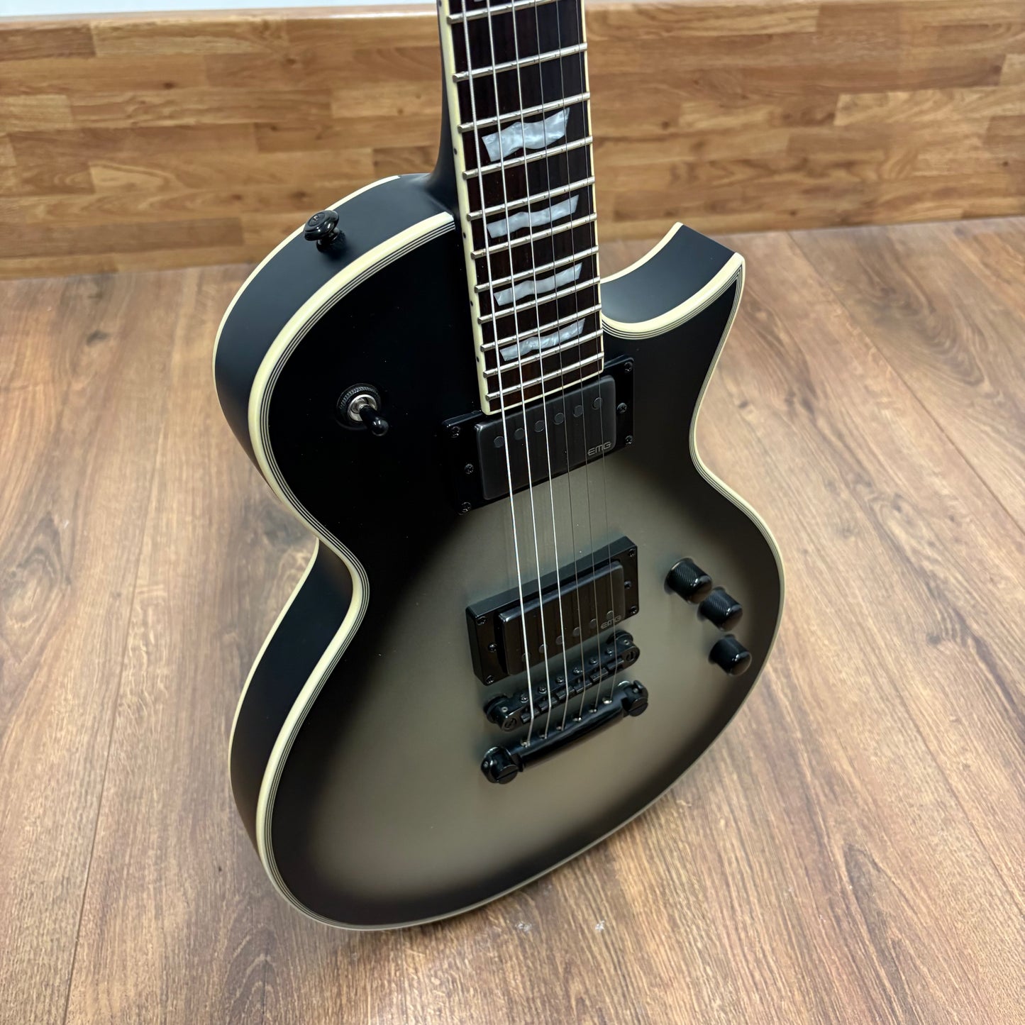 Pre-Owned LTD EC-1001 CTM - Silver Sunburst Satin