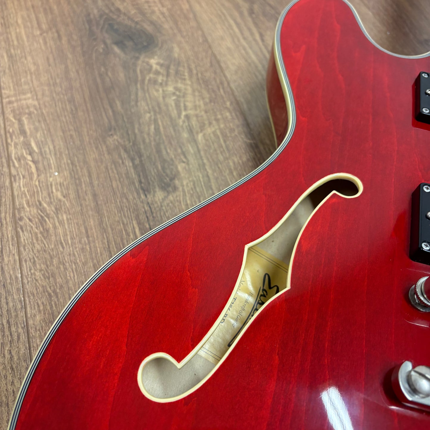 Pre-Owned Eastman T386 - Red
