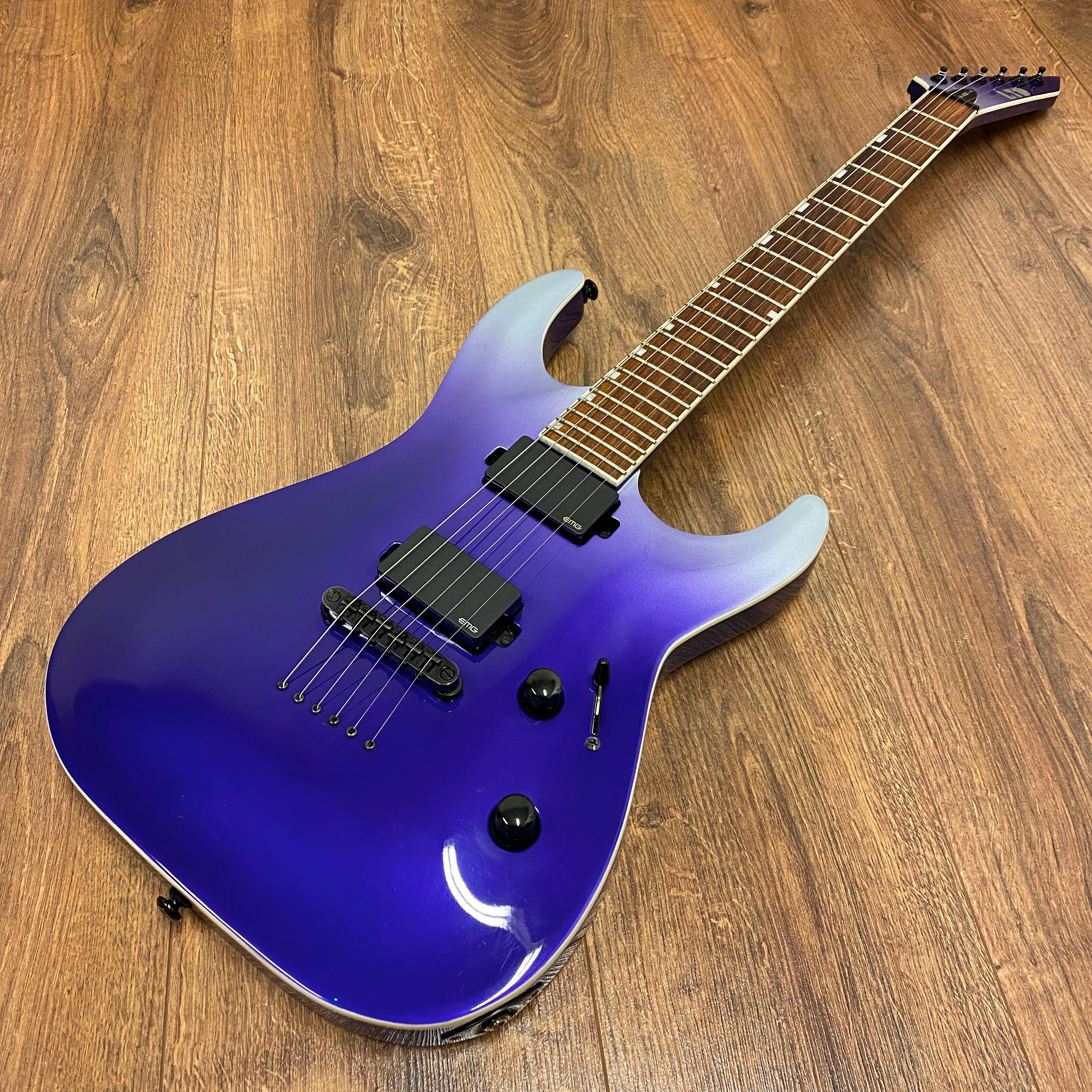 Pre-Owned Electric Guitars – Hippo Guitars
