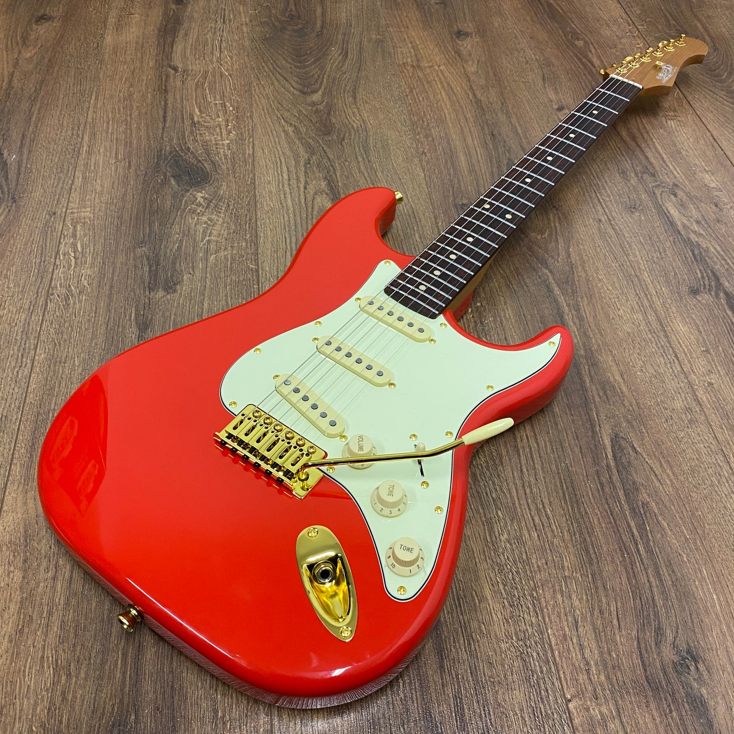 Pre-Owned JET Guitars JS-380 - Red