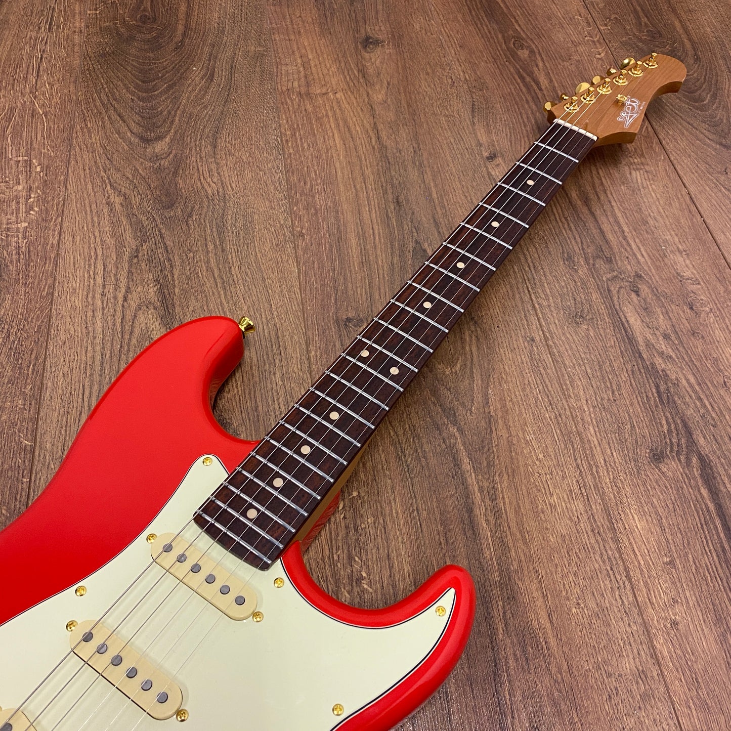 Pre-Owned JET Guitars JS-380 - Red