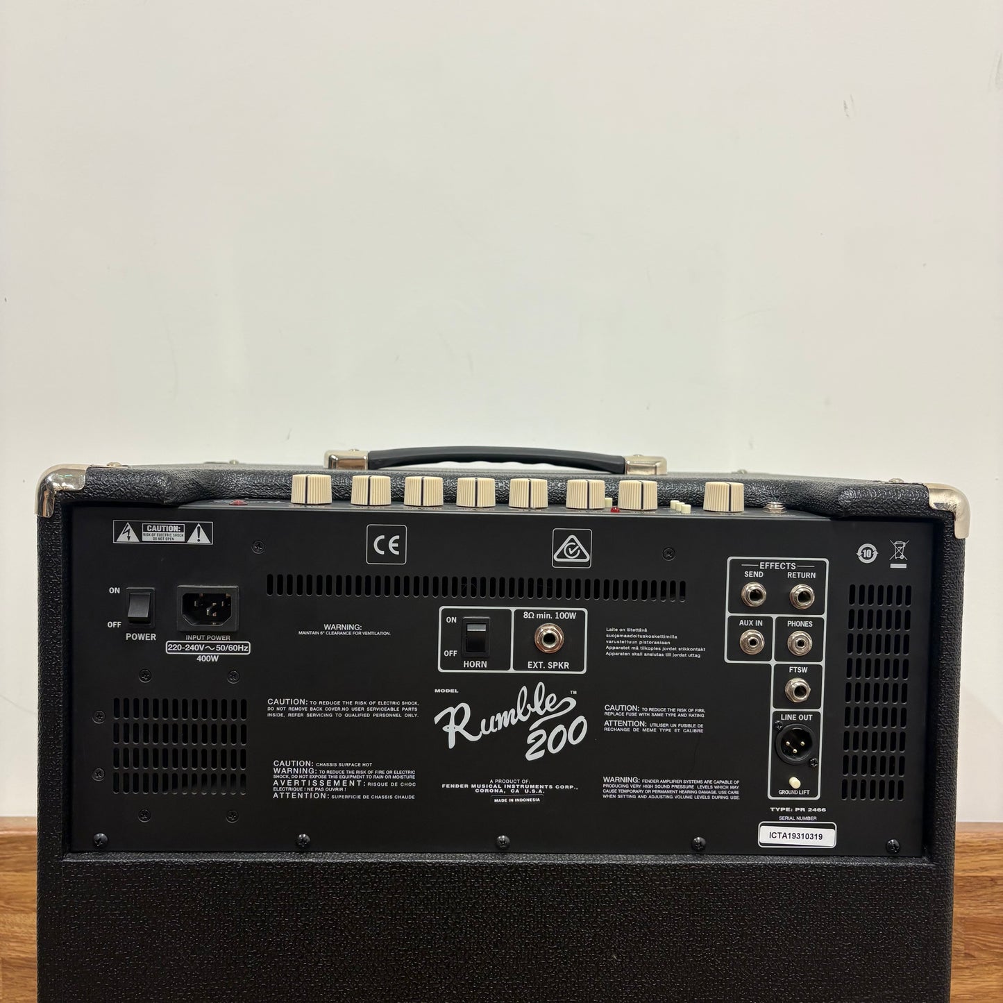 Pre-Owned Fender Rumble 200 Bass Amp