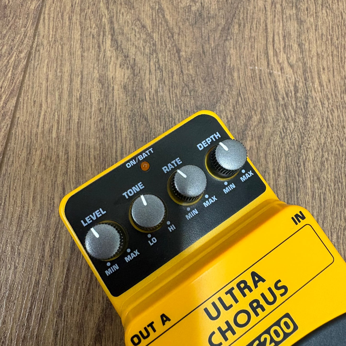 Pre-Owned Behringer UC200 Ultra Chorus Pedal