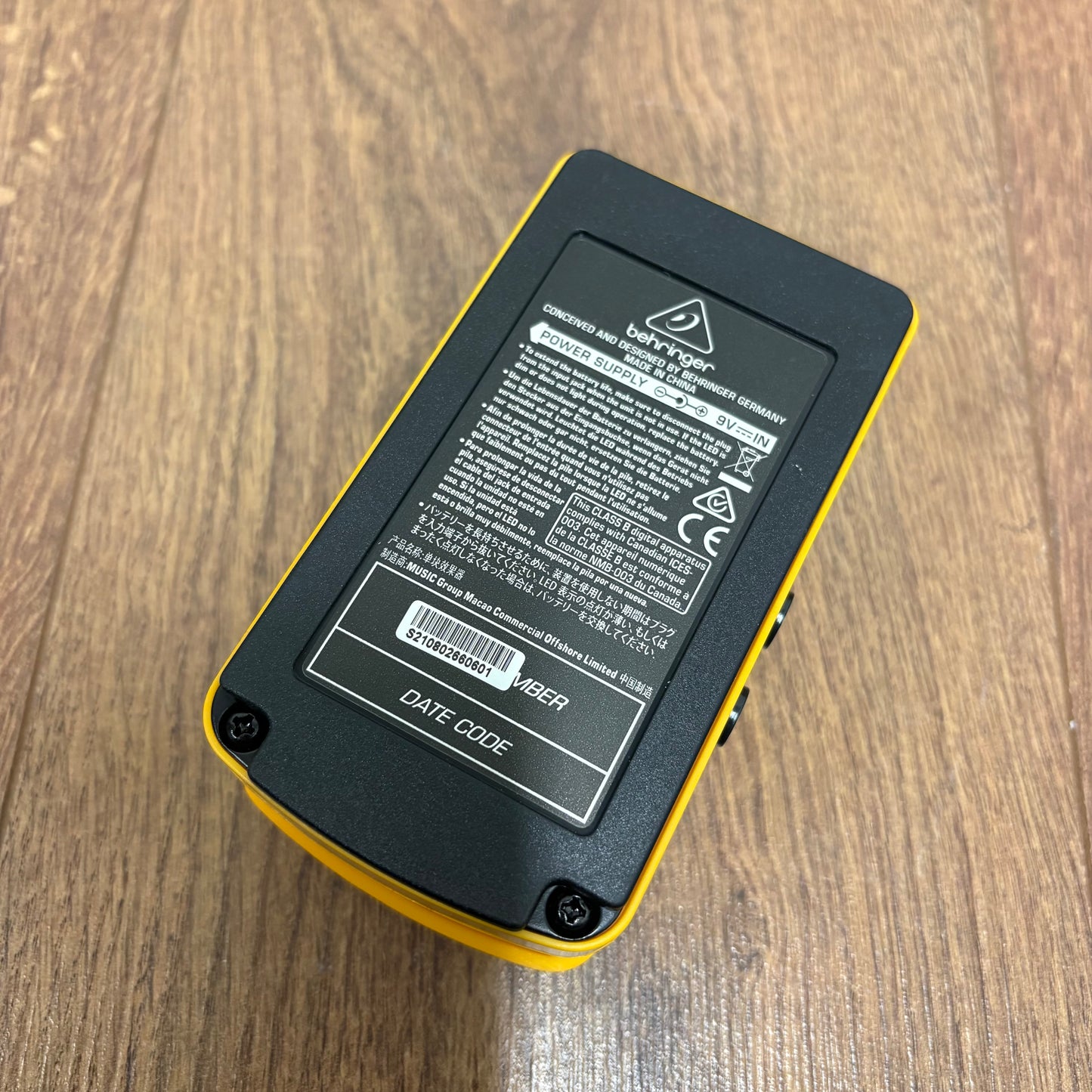 Pre-Owned Behringer UC200 Ultra Chorus Pedal
