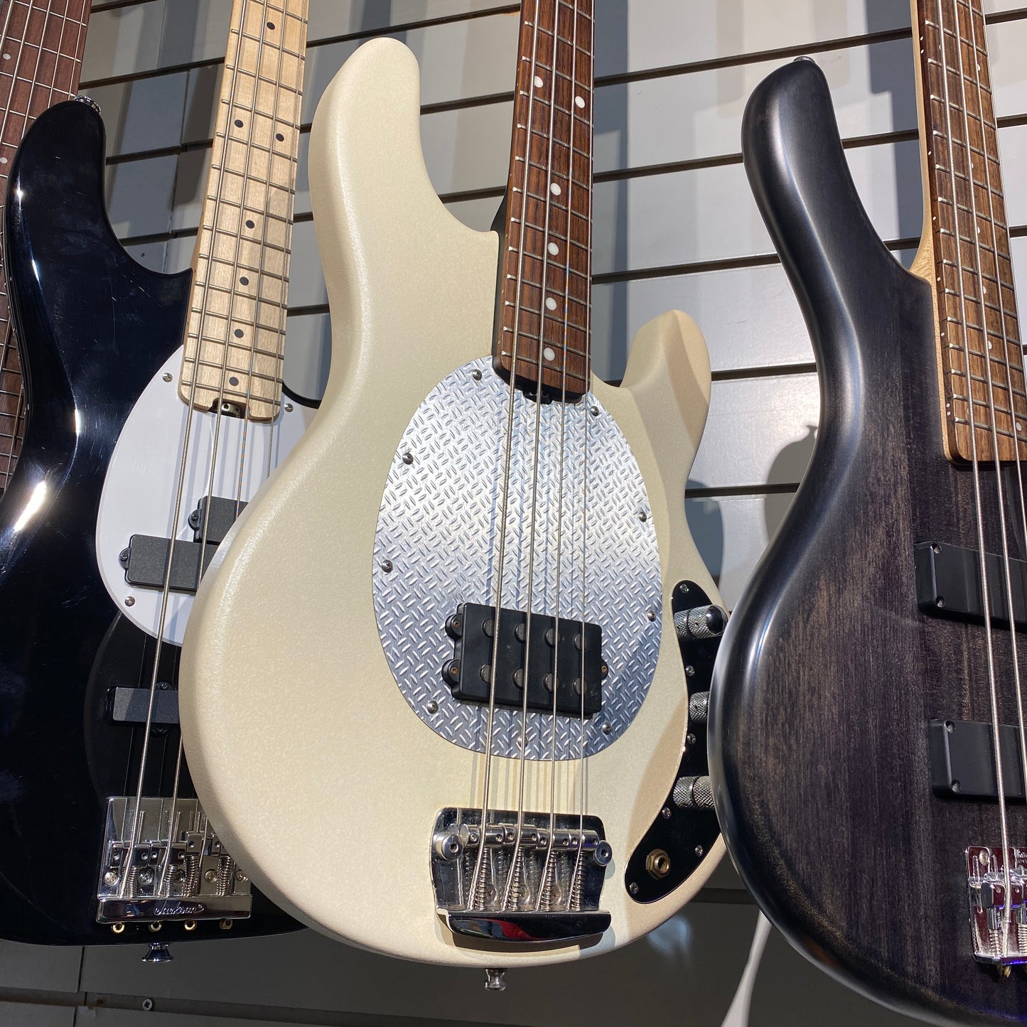 Pre-Owned Music Man USA Sub Bass - Textured White