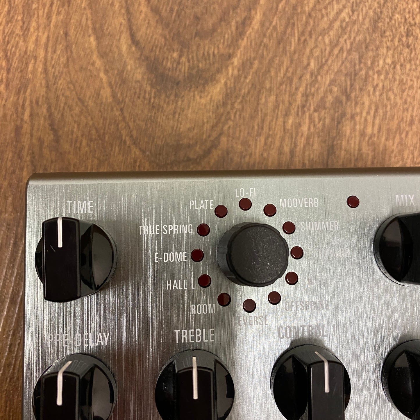 Pre-Owned Source Audio Ventris Reverb Pedal