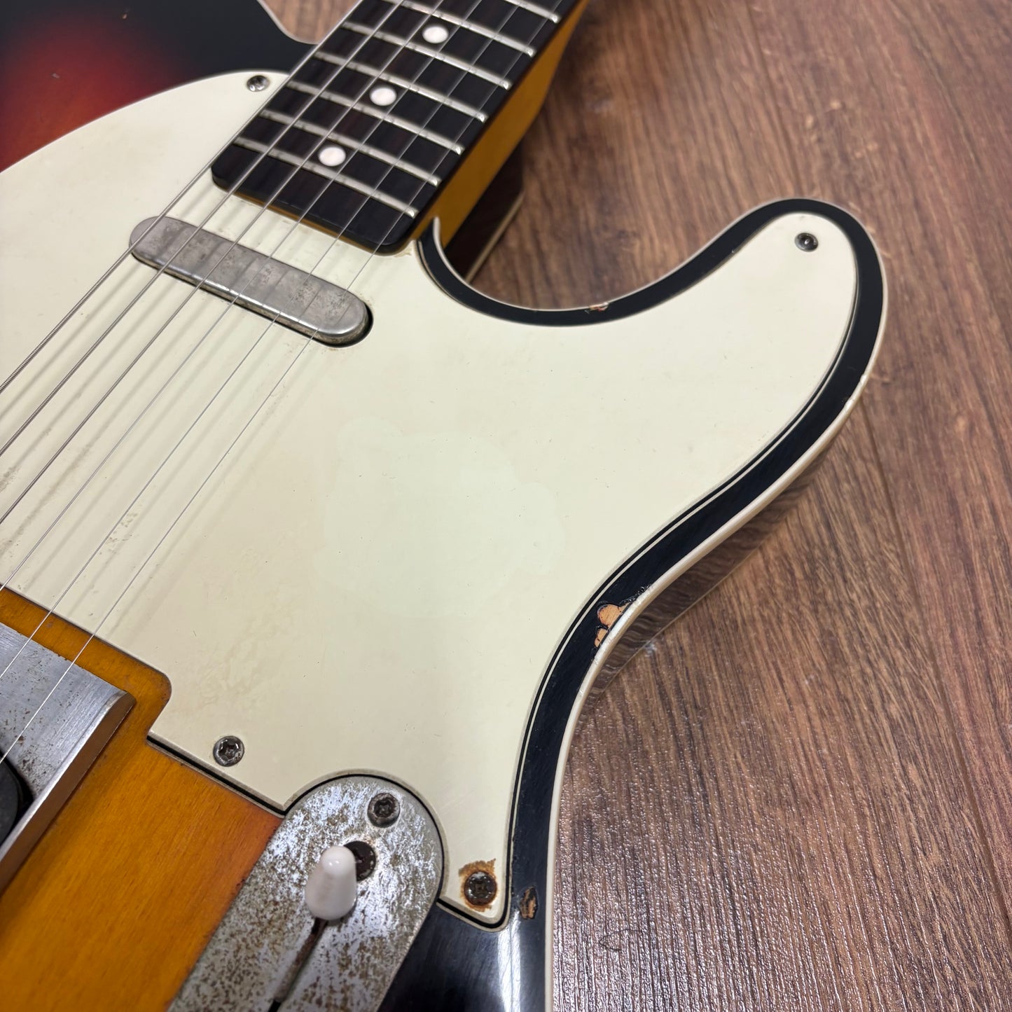 Pre-Owned Squier Classic Vibe Telecaster - Relic'd Sunburst - 2016