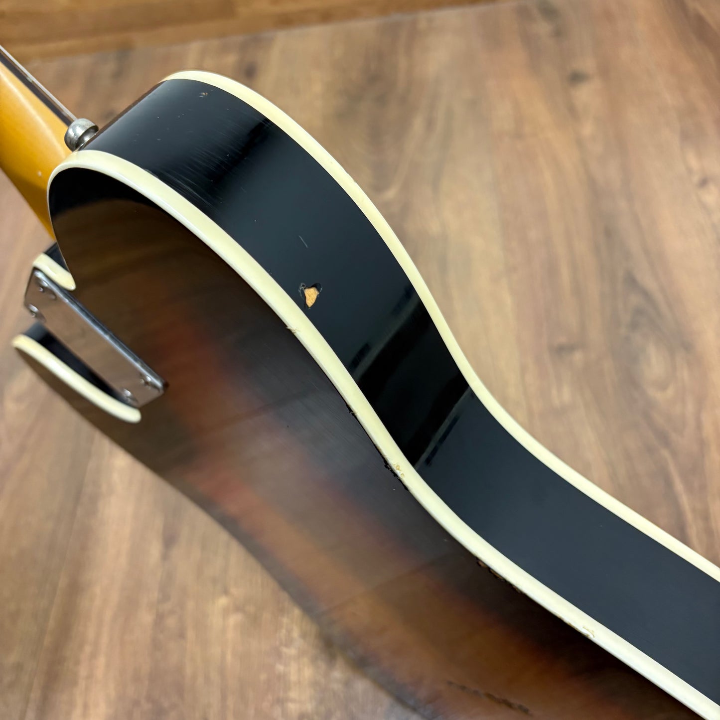 Pre-Owned Squier Classic Vibe Telecaster - Relic'd Sunburst - 2016
