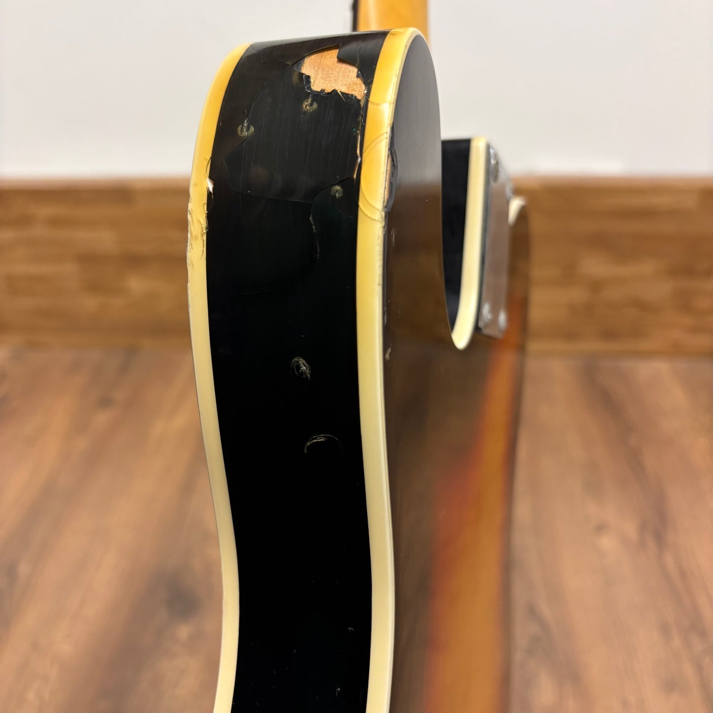 Pre-Owned Squier Classic Vibe Telecaster - Relic'd Sunburst - 2016