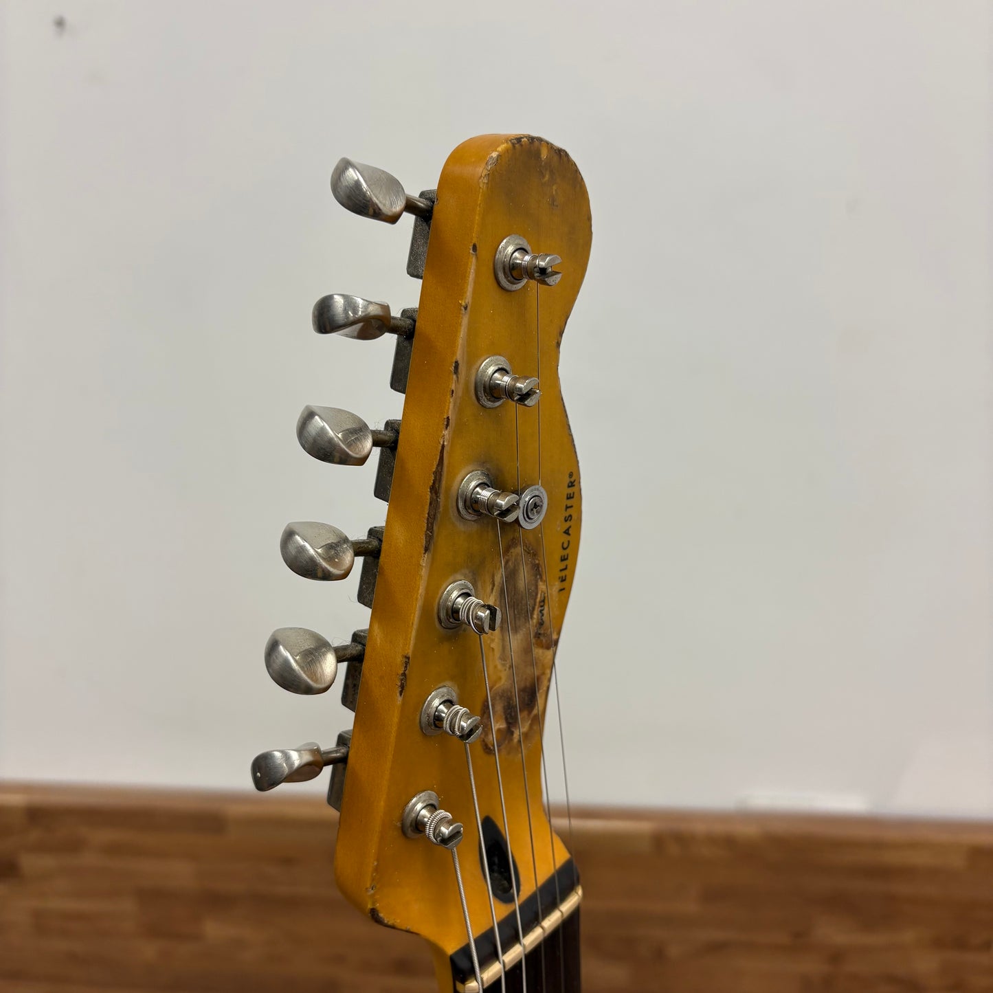 Pre-Owned Squier Classic Vibe Telecaster - Relic'd Sunburst - 2016