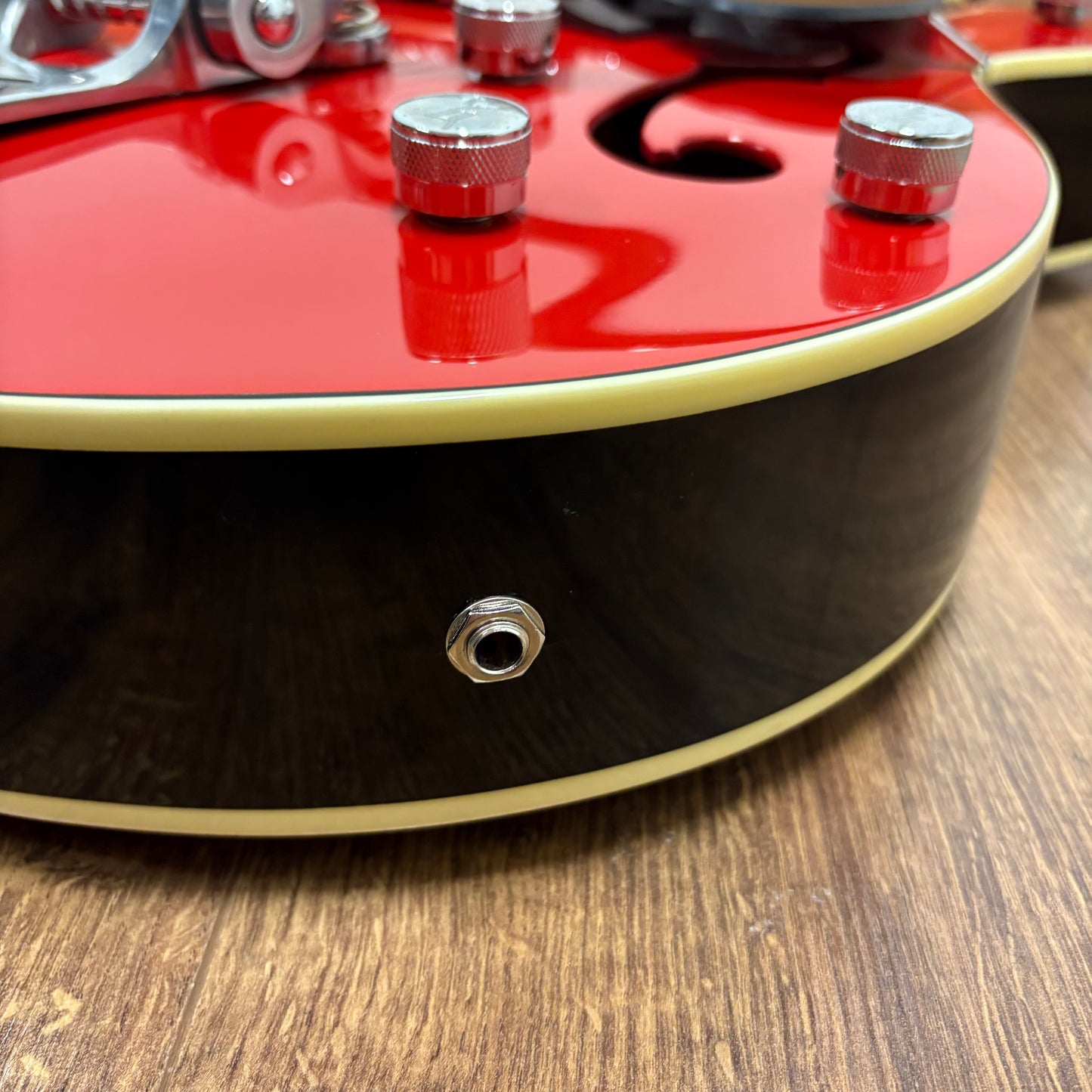 Pre-Owned Gretsch G5129 Electromatic Hollow Body - Cherry Red
