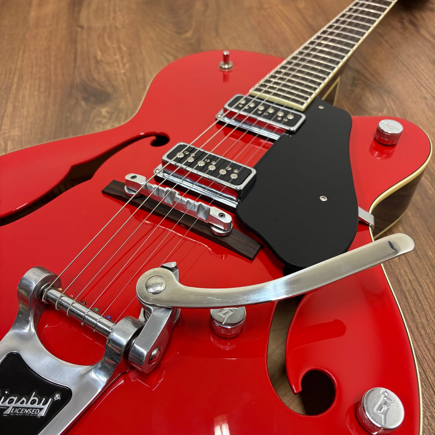 Pre-Owned Gretsch G5129 Electromatic Hollow Body - Cherry Red