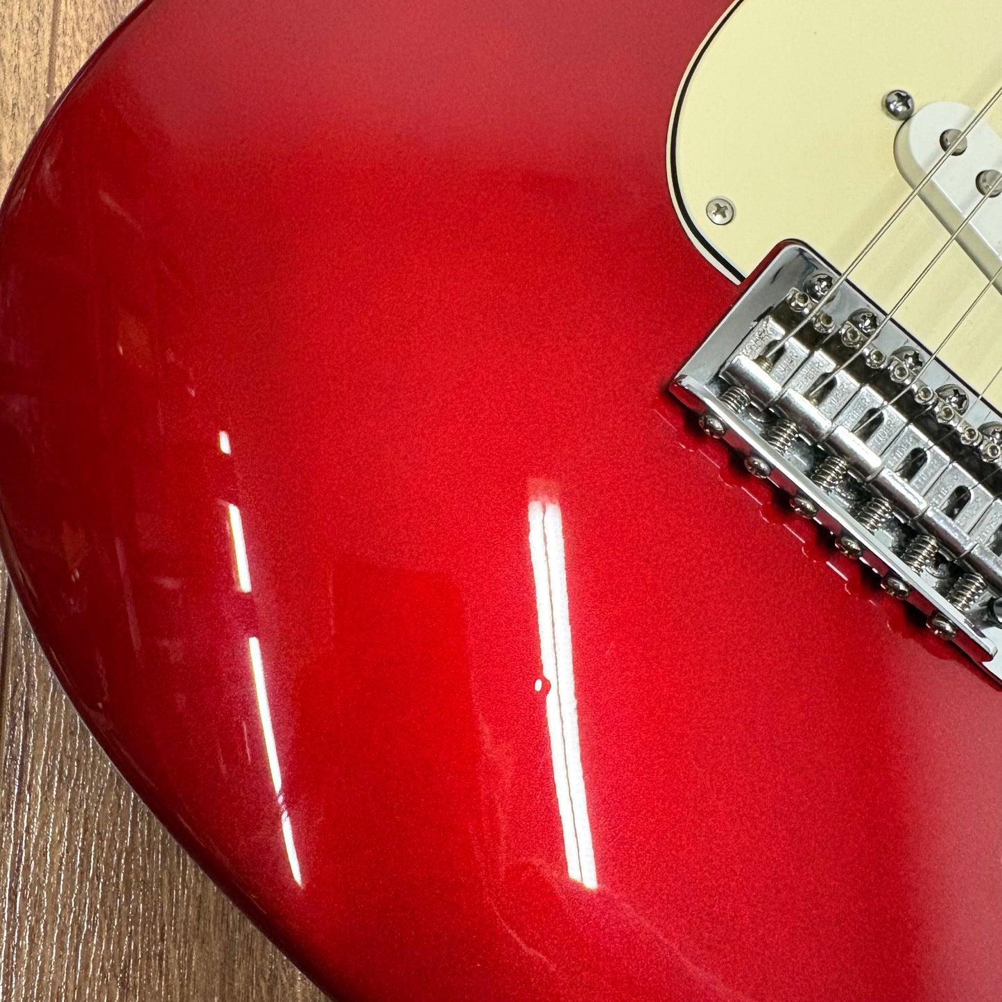Pre-Owned Fender Mexican Standard Stratocaster - Candy Apple Red