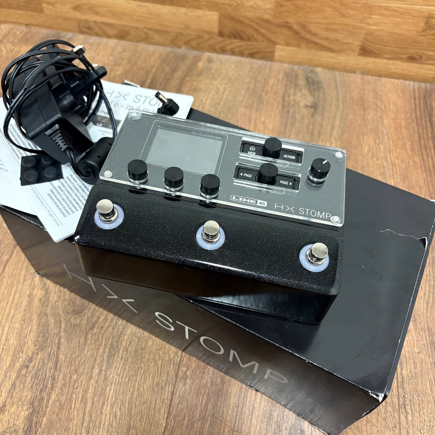 Pre-Owned Line 6 Helix HX Stomp XL Amp & Modelling Pedal