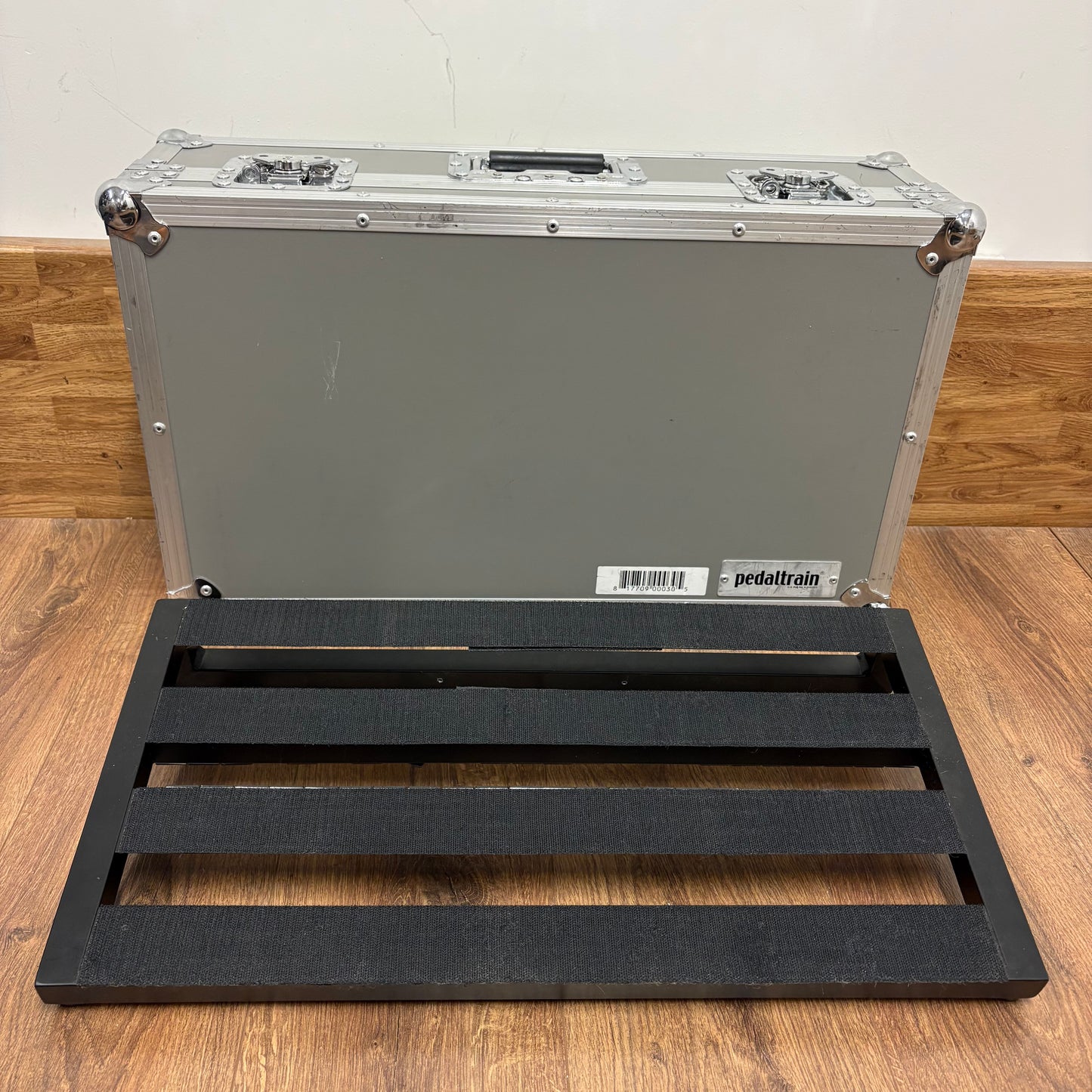 Pre-Owned Pedaltrain Classic 2 w/ Tour Case