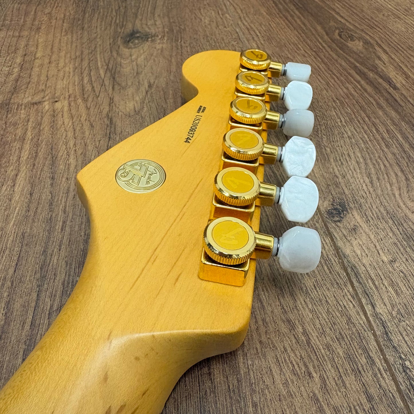 Pre-Owned Fender 75th Anniversary Commemorative Stratocaster - 2-Color Bourbon Burst - 2021
