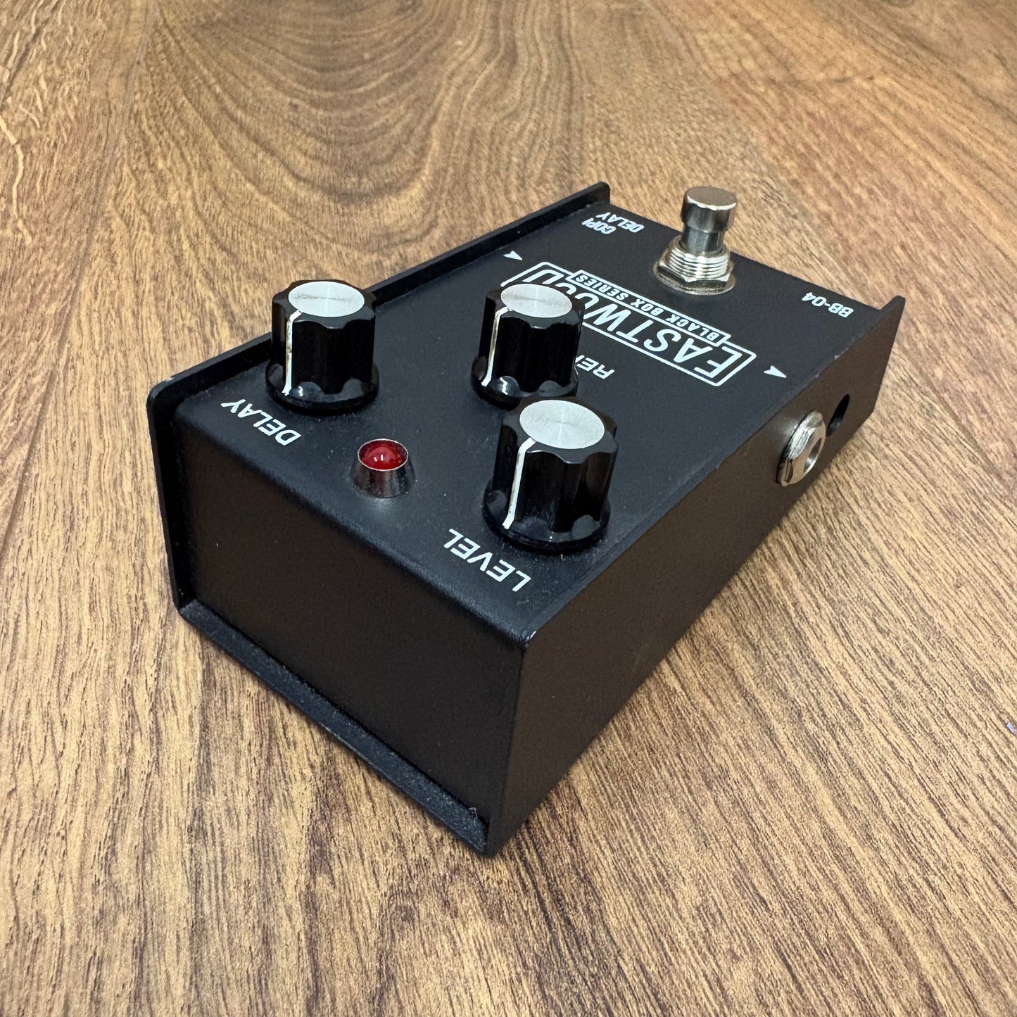 Pre-Owned Eastwood BB-04 Copi Delay