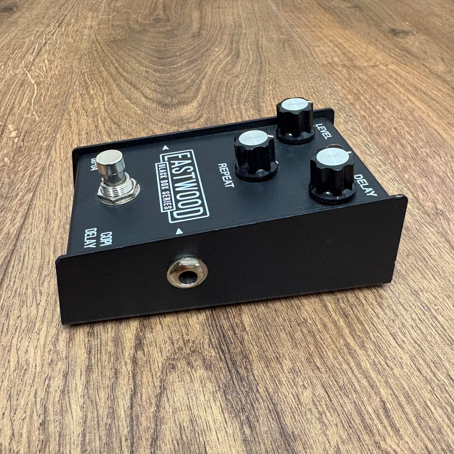 Pre-Owned Eastwood BB-04 Copi Delay