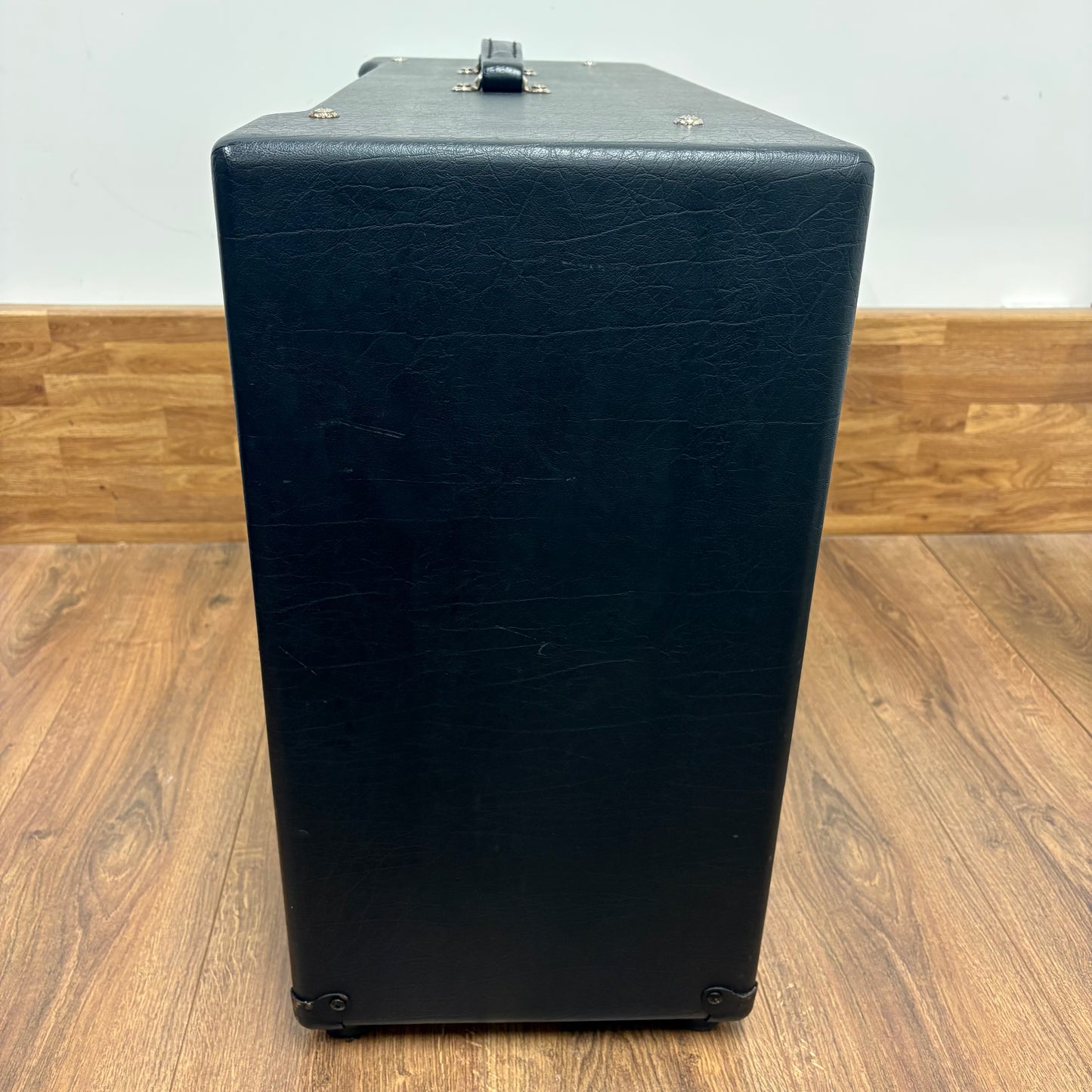 Pre-Owned Line 6 DuoVerb 2 x 12 Combo Amp & Foot Switch