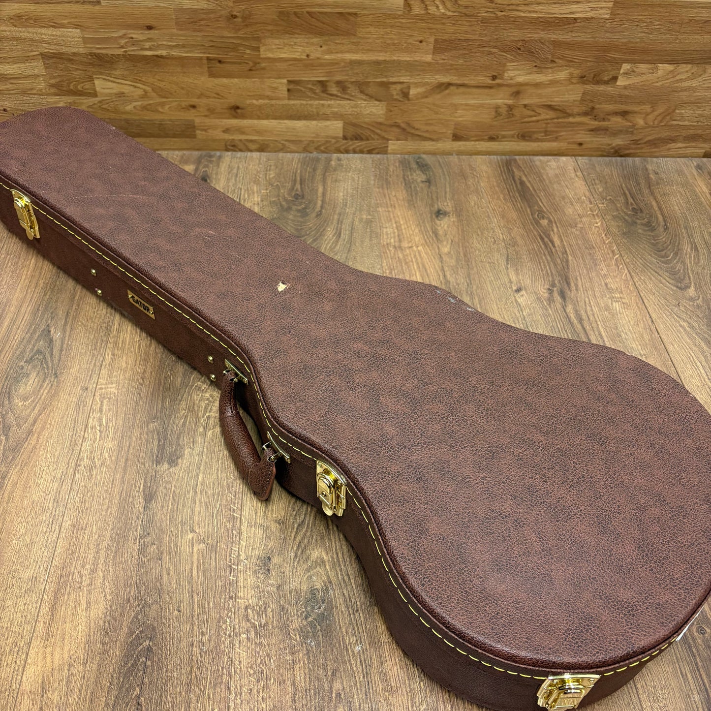 Pre-Owned Gibson Les Paul Studio Session - Honeyburst - 2024