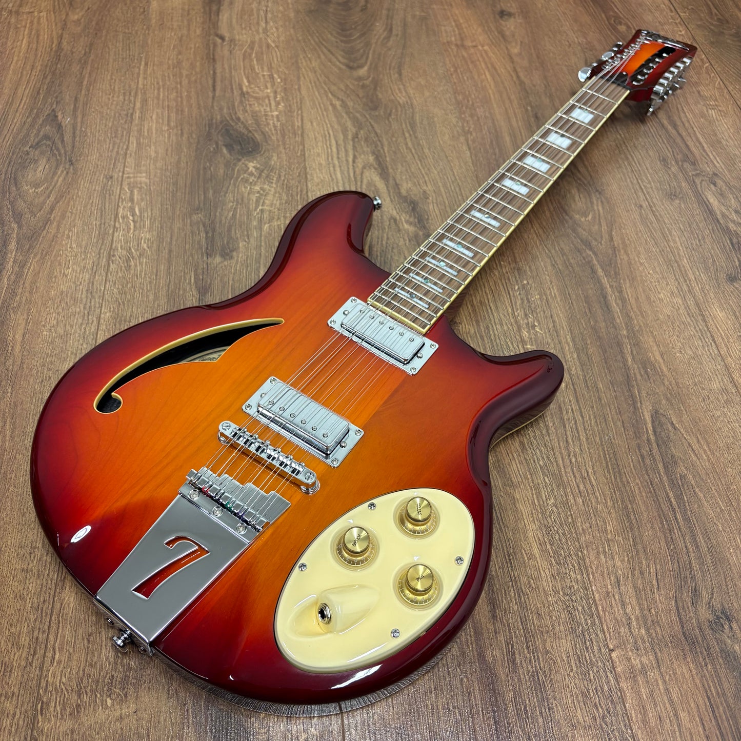 Pre-Owned Italia Rimini 12 String - Cherry