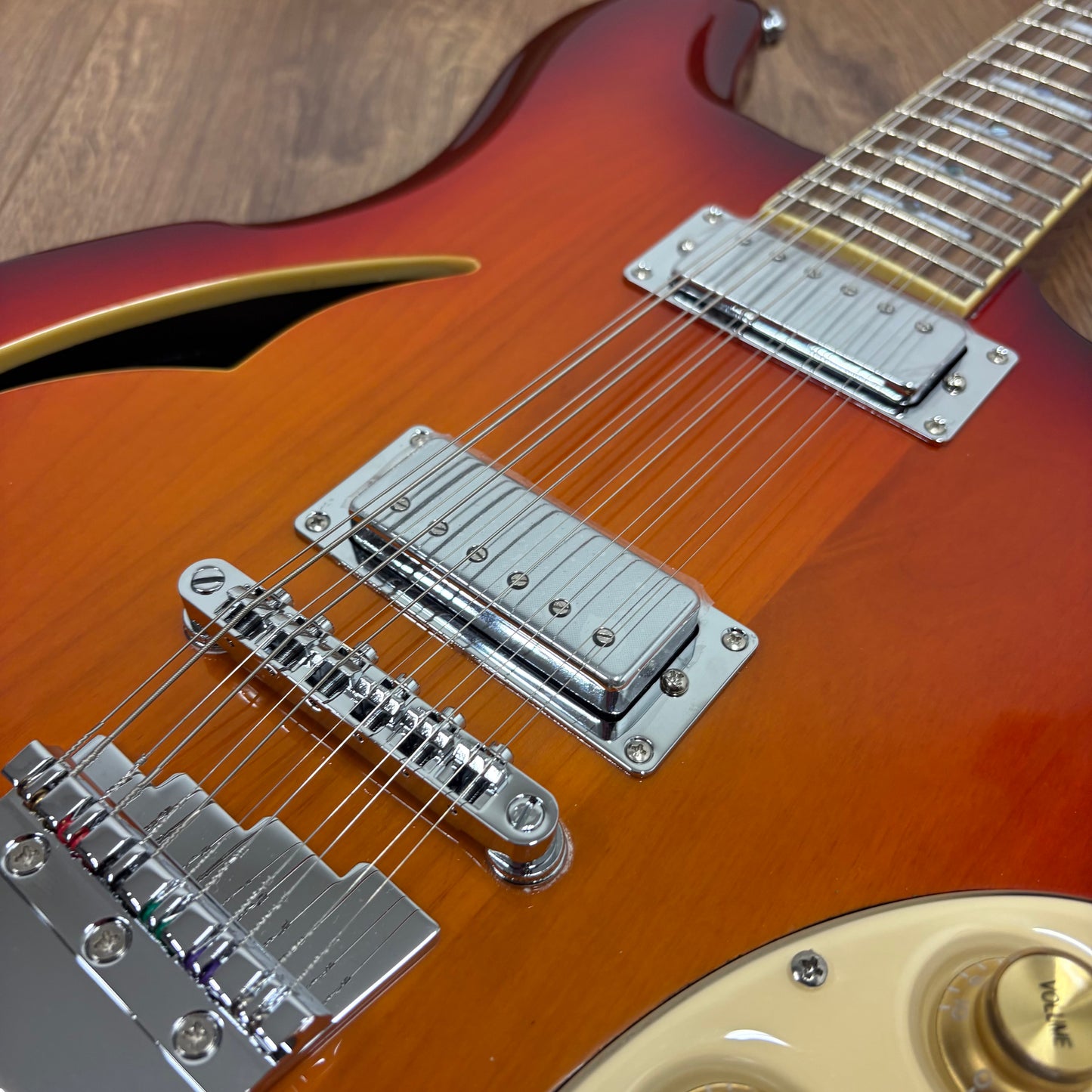 Pre-Owned Italia Rimini 12 String - Cherry